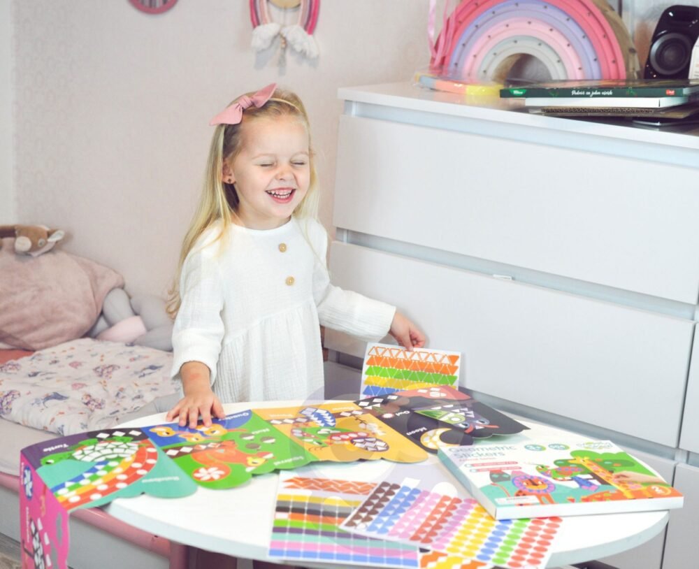 Lipdukų klijavimo rinkinys ED41144