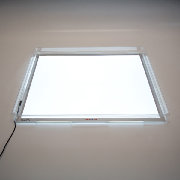 Šviesos LED panelės su antstaliu rinkinys A3 formato C73060